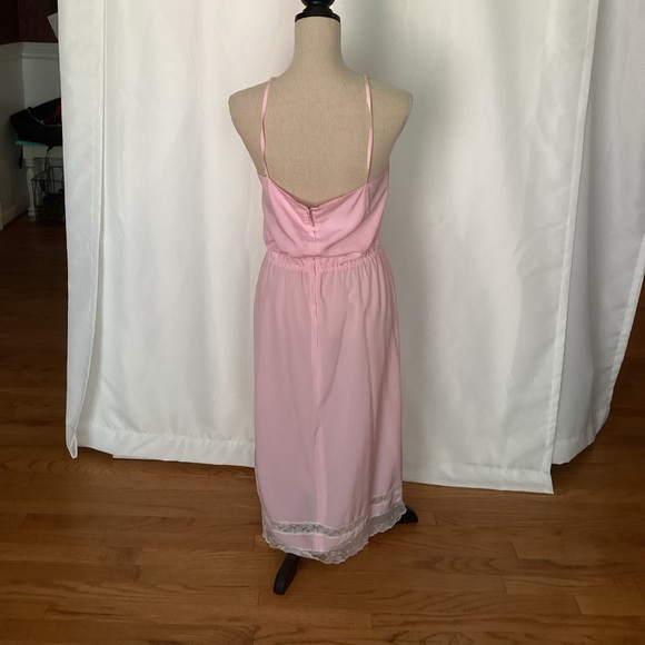 Silk pastel pink lace dress - Picture 8 of 8